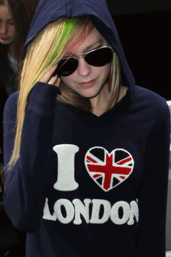 Avril Lavigne gif photo: gif avril lavigne gifavrillavigne2.gif