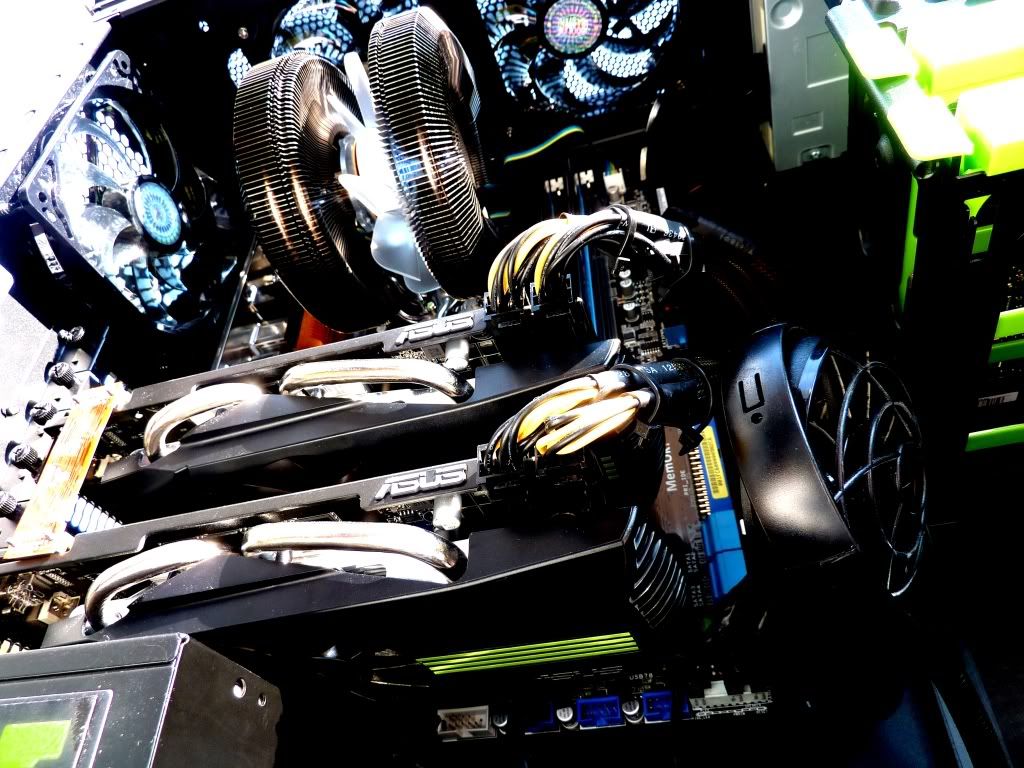 PCBuild2011Sli.jpg