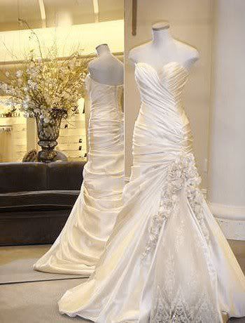 I adore this dressIt Pnina Tornai famous designer on 39Say Yes to the 