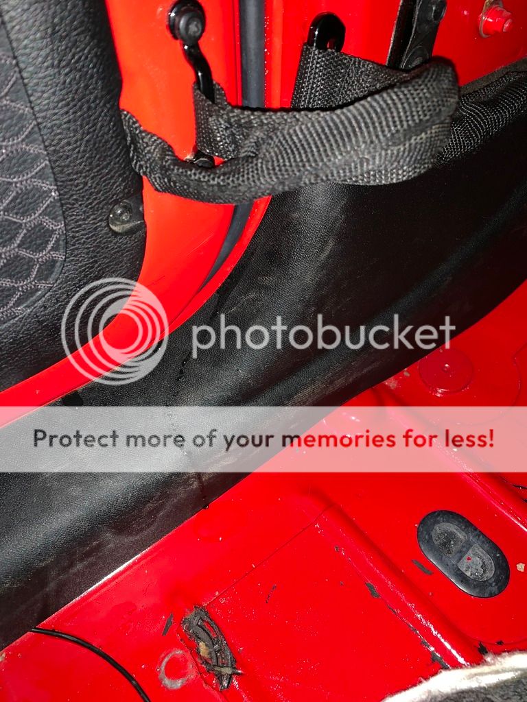 Passenger door seal leak Jeep Wrangler Forum