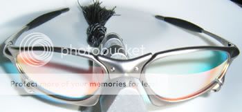 Featured Oakley Penny Plasma frames, Exovista Ruby Quartz lenses, DG 